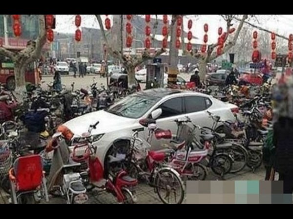 సోషల్ మీడియాలో మోస్ట్ ఫన్నీ చిత్రాలు!