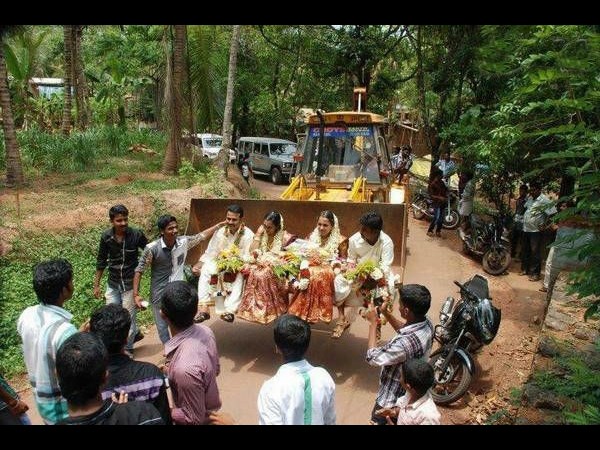క్రేజీ భారతం.. ఎవరి లెక్క వారిదే!