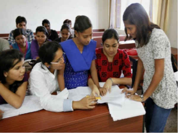 చిన్న వయసులో పెద్ద చదువులు