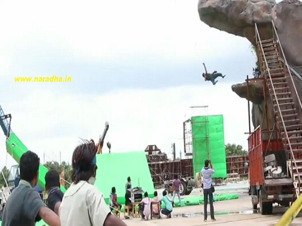 ప్రబాస్ ఫీట్లకు విజువల్ ఎఫెక్ట్స్ తోడైతే