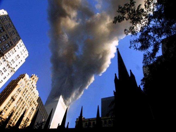 9/11 దాడులకు 14 ఏళ్లు, విషాదకర చిత్రాలు