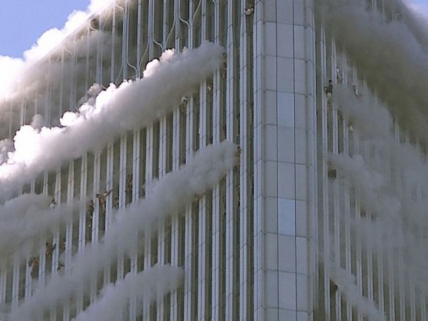 9/11 దాడులకు 14 ఏళ్లు, విషాదకర చిత్రాలు
