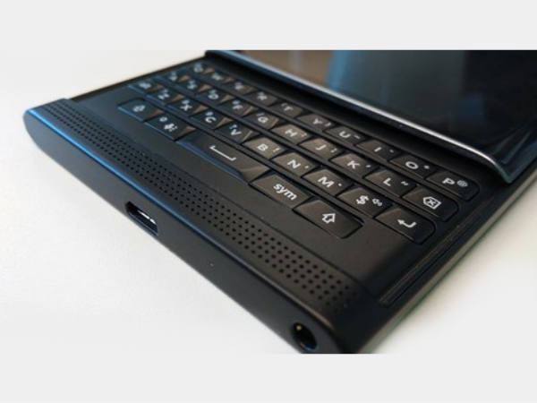 బ్లాక్బెర్రీ ఆండ్రాయిడ్ ఫోన్ ‘BlackBerry Priv' అనధికారిక స్పెక్స్