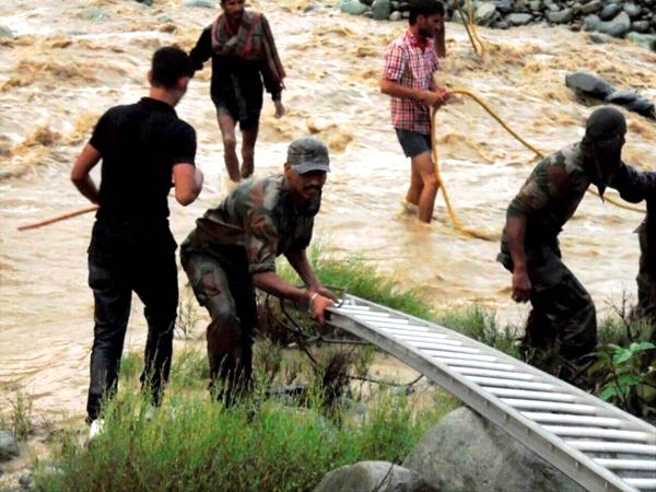 గిజ్బాట్ పేజీని లైక్ చేయండి