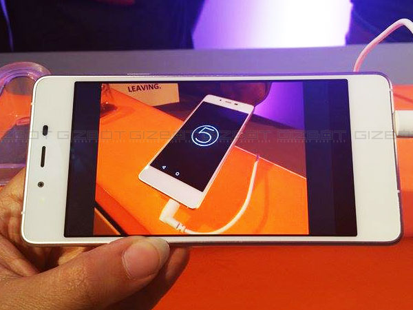 మైక్రోమ్యాక్స్ కాన్వాస్ సిల్వర్ 5(Micromax Canvas Silver 5)