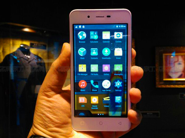 మైక్రోమ్యాక్స్ కాన్వాస్ స్పార్క్ 9Micromax Canvas Spark)
