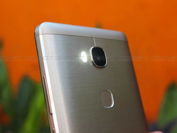 ఆకట్టుకునే స్పెక్స్తో ‘Honor 5X’, రూ.12,999