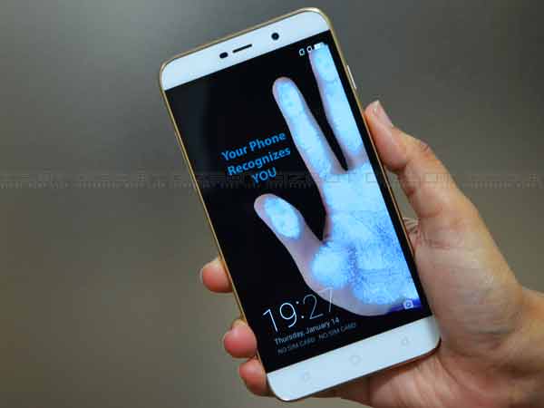 5 మెగా ఫిక్షల్ సెల్ఫీ కెమెరా.