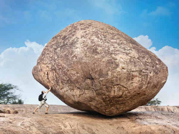 ఆ గుడిలో అణువణువు అనేక రహస్యాలమయం