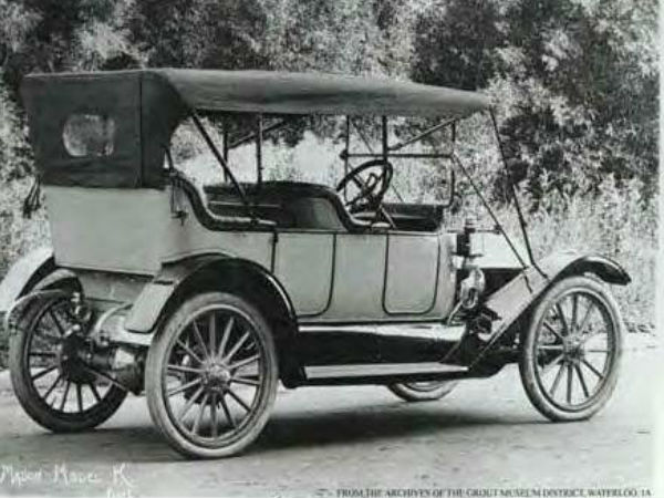 Automobile