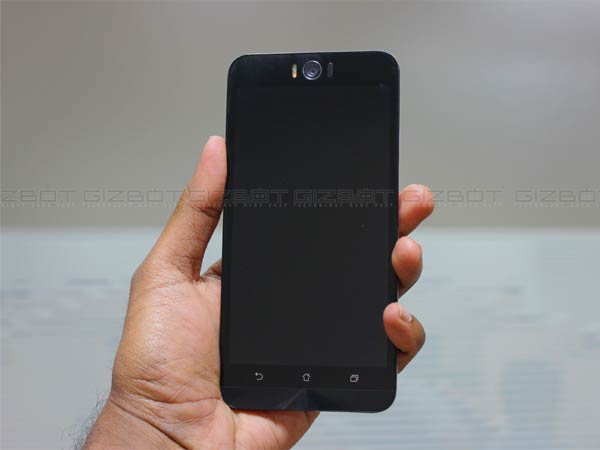 ఆసుస్ జెన్ఫోన్ సెల్పీ