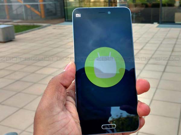 అదిరే స్పెక్స్తో ‘Xiaomi Mi 5’
