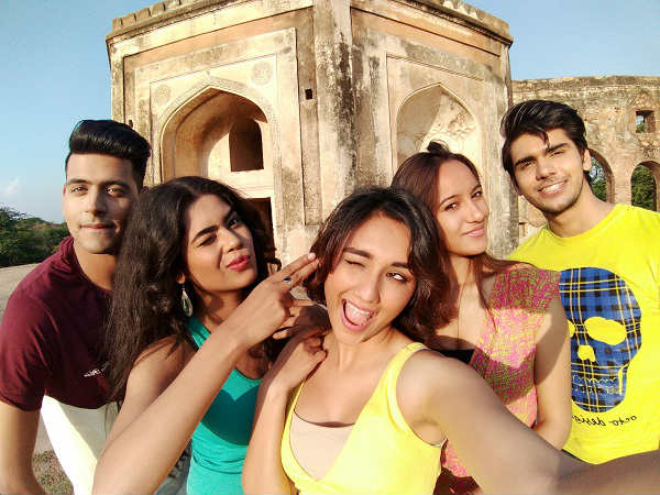 స్టాండర్డ్ కెమెరా లెన్స్, వైడ్ యాంగిల్ లెన్స్