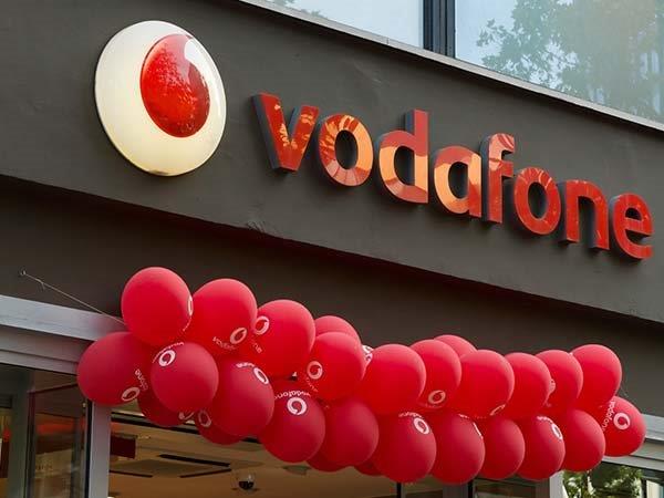 డాఫోన్ రెడ్ పోస్ట్ పెయిడ్ ఖతాదారులకు మాత్రమే