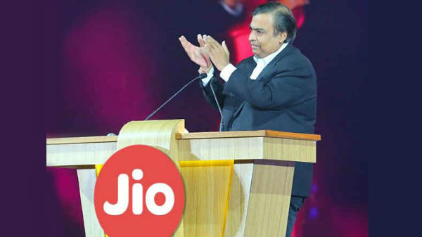 రూ.4,500 రిఫండబుల్ సెక్యూరిటీ డిపాజిట్