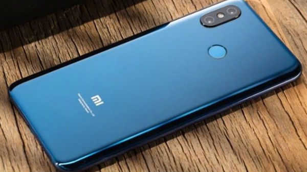 Pocophone F1 ఫీచర్స్....
