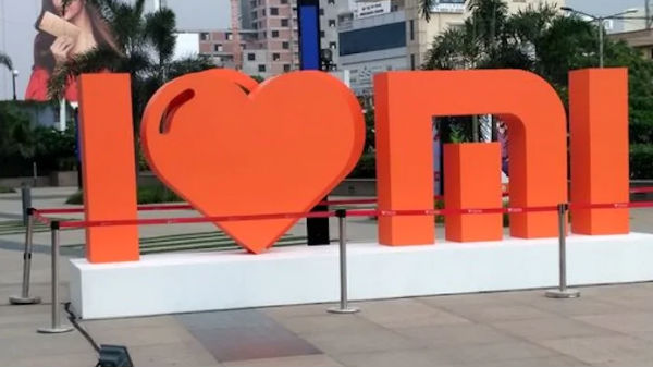 ధరలను పెంచుతూ ట్విట్టర్లో ట్వీట్ చేసింది...