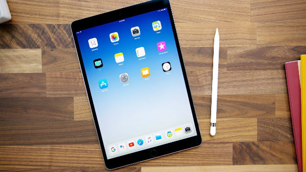 తేడాది వచ్చిన iPad Proలో....