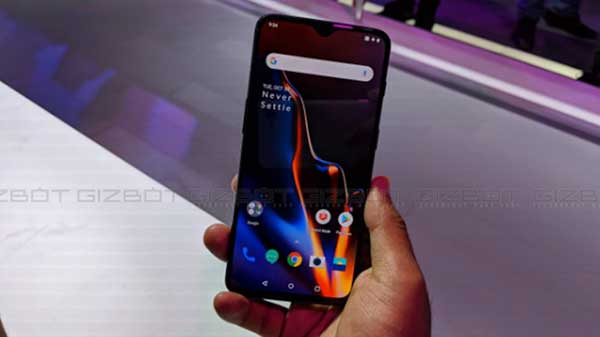 డ్యుయల్ కెమెరా సెటప్..