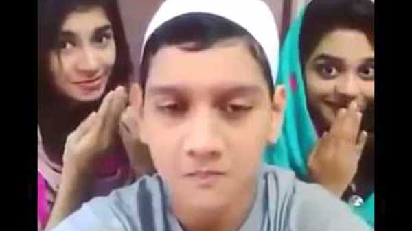 Assalamu Alikum Walikum assalam