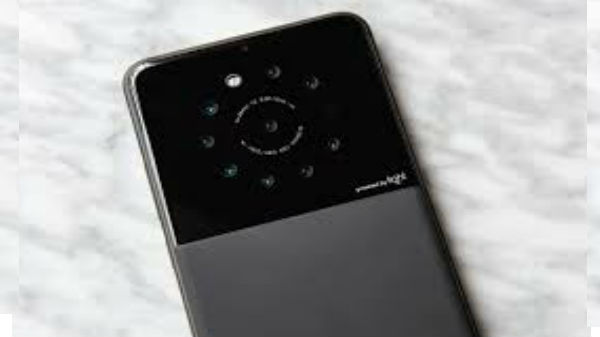 Multi camera phones