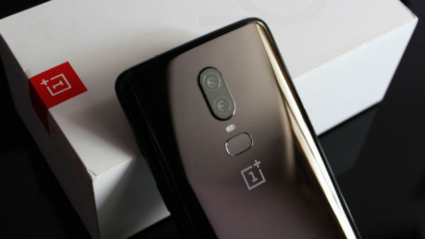 OnePlus 5G phone