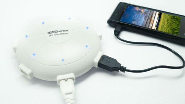 Portronics UFO home charging station