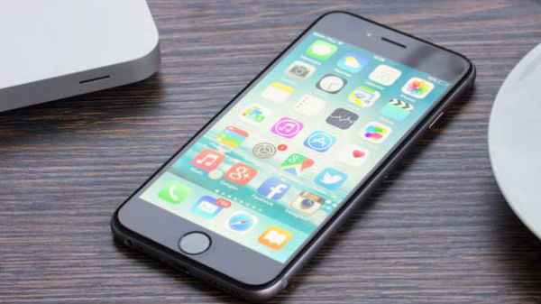 Apple iPhone 7
