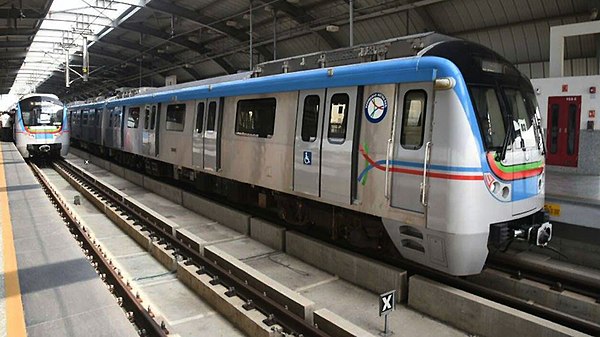 హైటెక్సిటీ మార్గంలో...
