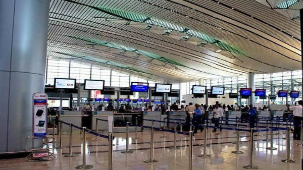 Hyderabad Airportలో సరికొత్త టెక్నాలజీ, దేశంలోనే ఫస్ట్ ! Hyderabad Airportలో సరికొత్త టెక్నాలజీ, దేశంలోనే ఫస్ట్ !