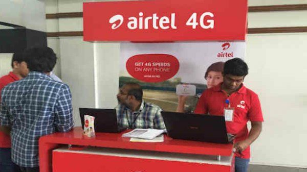 కస్టమర్లు సరాసరిగా నెలకు 11జీబీ డేటా