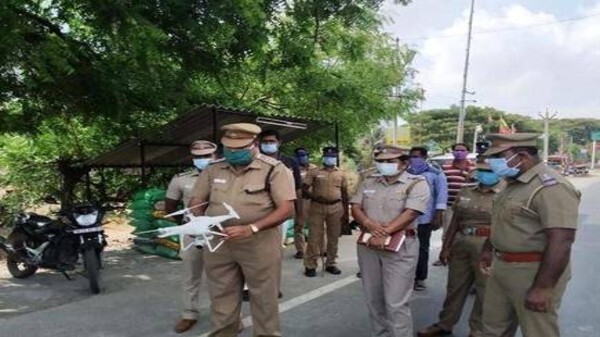 పోలీసుల పంజా