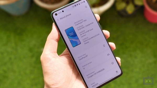 వన్ప్లస్ 8T 65W ఫాస్ట్ చార్జర్ & 4,500mAh బ్యాటరీ