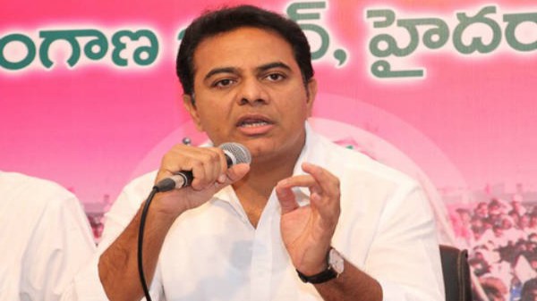 ఐటి మంత్రి కెటి రామారావు మాట్లాడుతూ,
