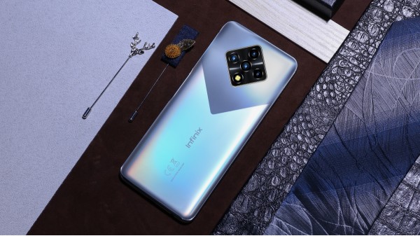 ఇన్ఫినిక్స్ జీరో 8i 33W ఫాస్ట్ ఛార్జింగ్ 4,500mAh బ్యాటరీ ఫీచర్స్