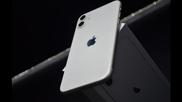 Apple iPhone 11 పై ఆఫర్