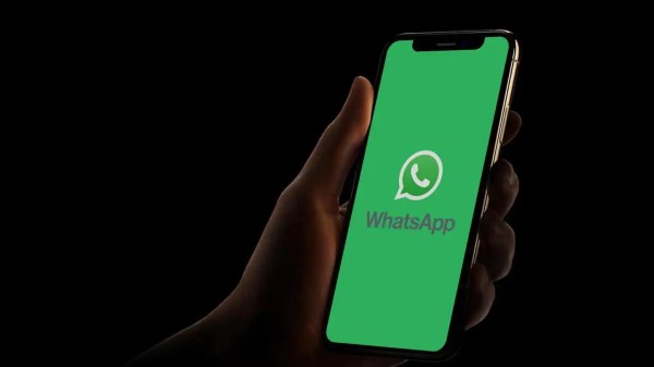 WhatsApp UPI పేమెంట్స్ లో వినియోగదారులకు రివార్డ్