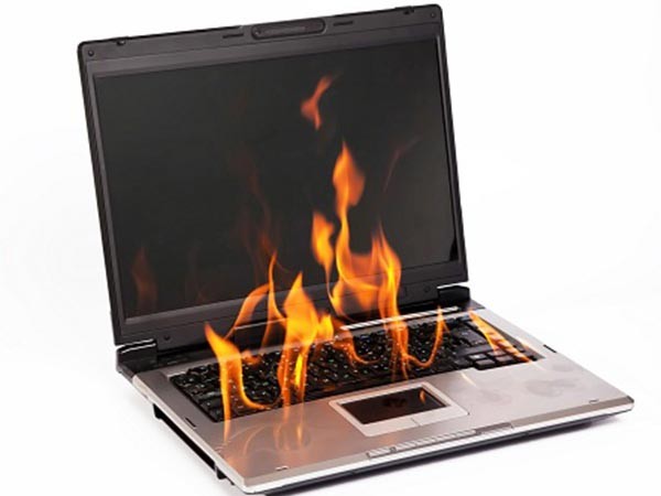  ‘టోస్టెడ్ స్కిన్ సిండ్రోమ్'   అనే వ్యాధికి కారణం 