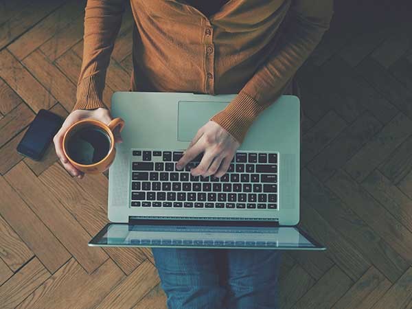 ల్యాప్‌టాప్ ఓవర్ హీటింగ్‌ను నిరోధించేందుకు చిట్కాలు...